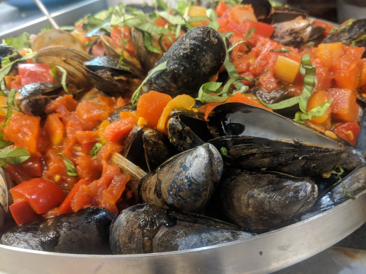Cioppono in the dining hall today! Join us and #travelingflavors as we go to San Francisco. <a href="/FlikISDining/">FLIK Independent School Dining</a> <a href="/DarlingtonTiger/">Darlington School</a>