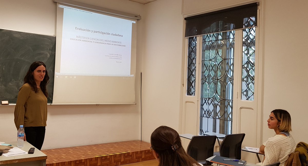 IUSC_PSA's tweet photo. Iniciamos un bloque de #evaluación de procesos participativos con @CarolaCastella. ¿Por qué evaluamos procesos participativos? ¿Cómo lo hacemos? ¿Qué criterios deberíamos aplicar? https://t.co/OvUY4NKDDG