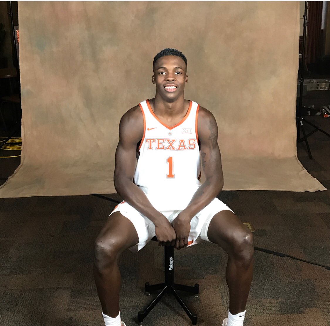 Drewdotcash1's tweet photo. 🔜 https://t.co/LTSulwlAiG