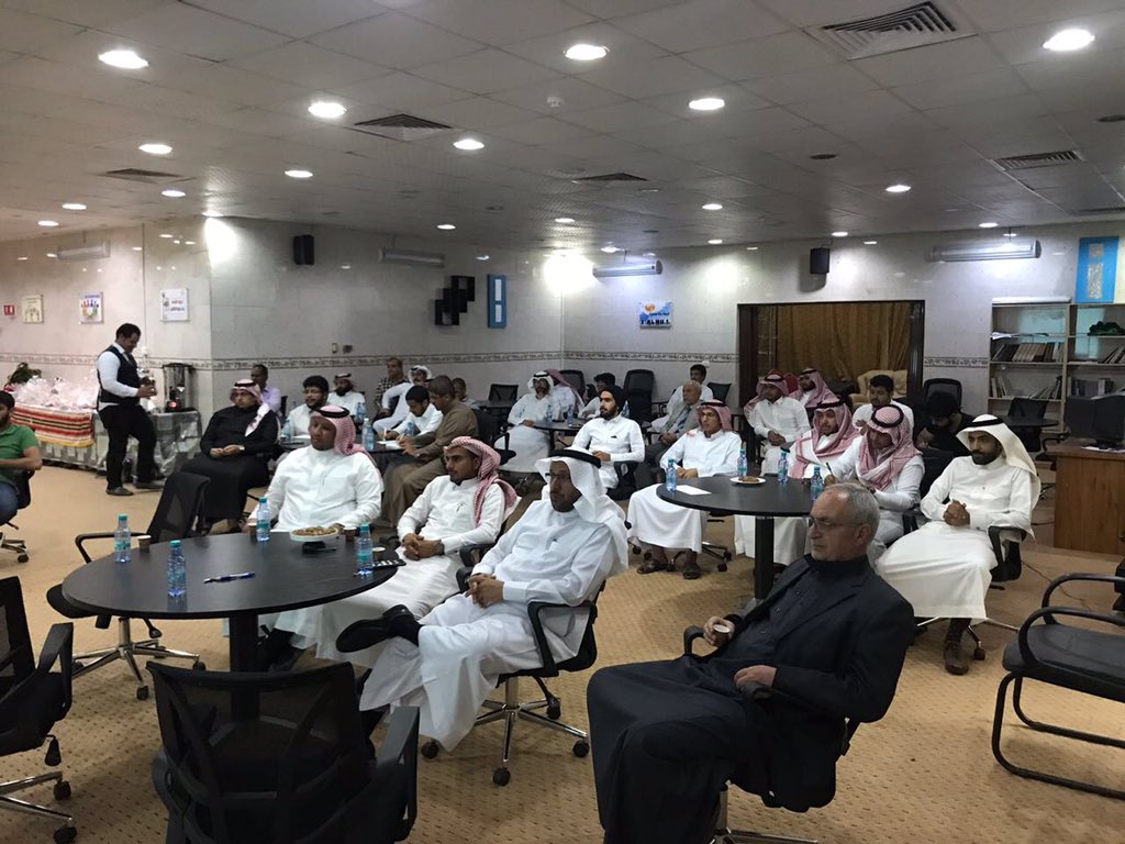 SCE_ALBAHA's tweet photo. بيت الخبرة بجامعة الباحة بالتعاون مع هيئة المهندسين بالباحة يقيم محاضرة شبكات النقل
https://t.co/ocnM5ed3GY https://t.co/crgFus2oTc