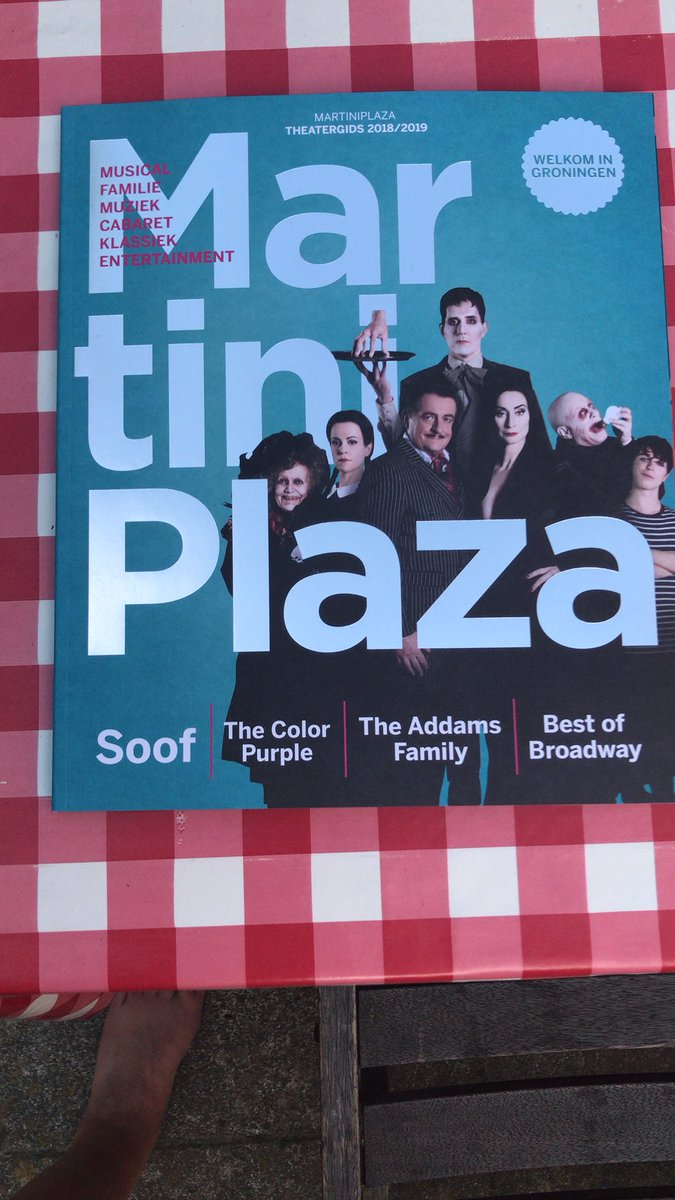 Zo vlak voor hemelvaart nog een geschenk van <a href="/pijpermedia/">pijpermedia</a> (hoera de theatergids is er!)