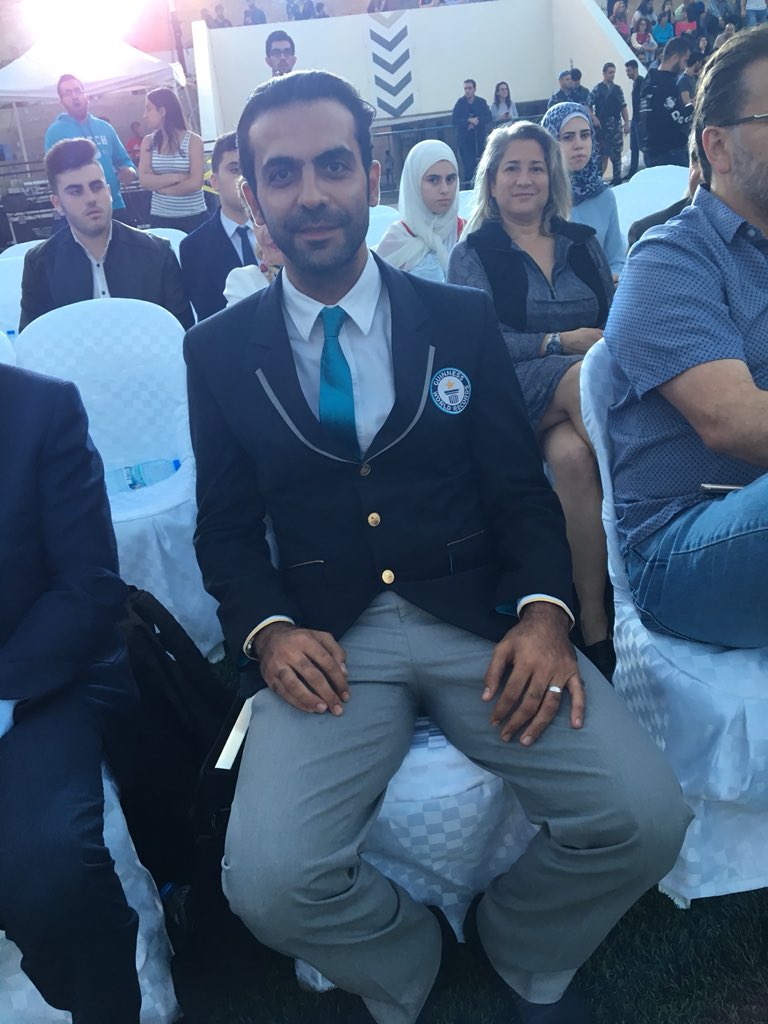 martasser's tweet photo. They did it! Just waiting for @GWR verification! @AUB_Lebanon @ShareTheFlag  but man from Guinness looking chilled! https://t.co/YvpTBIh7EX