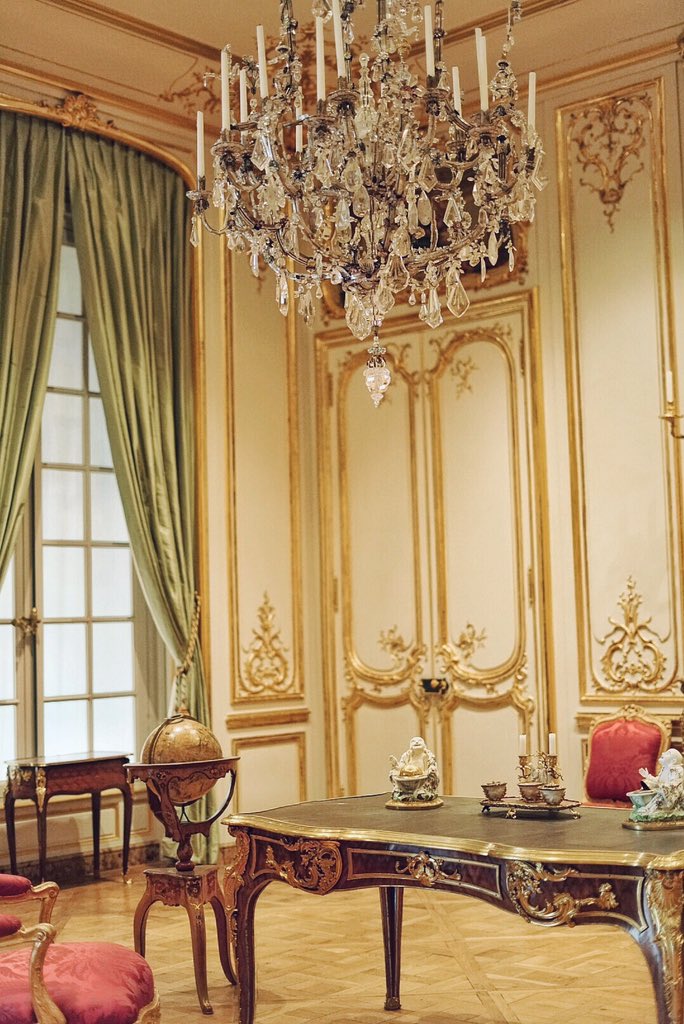 thehappiestmind's tweet image. Field Trip with @FIDM #FidmLife #fidmsocialambassador #thegettycenter #interiordesign