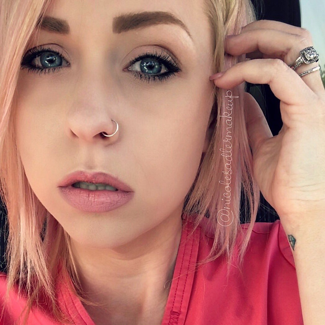 nicolersadler07's tweet photo. “Do it for the people who said you would fail”
#mua #makeup #makeupartist #urbandecay #smashbox #tartecosmetics #nyx #nyxcosmetics #mac #gerardcosmetics #benefit #bodycandy #toofaced #countrygirl #countrylife #classycountry #revlon #covergirl #eyeko #pinkhair #hair #hairstyles https://t.co/b0Rt6S25us