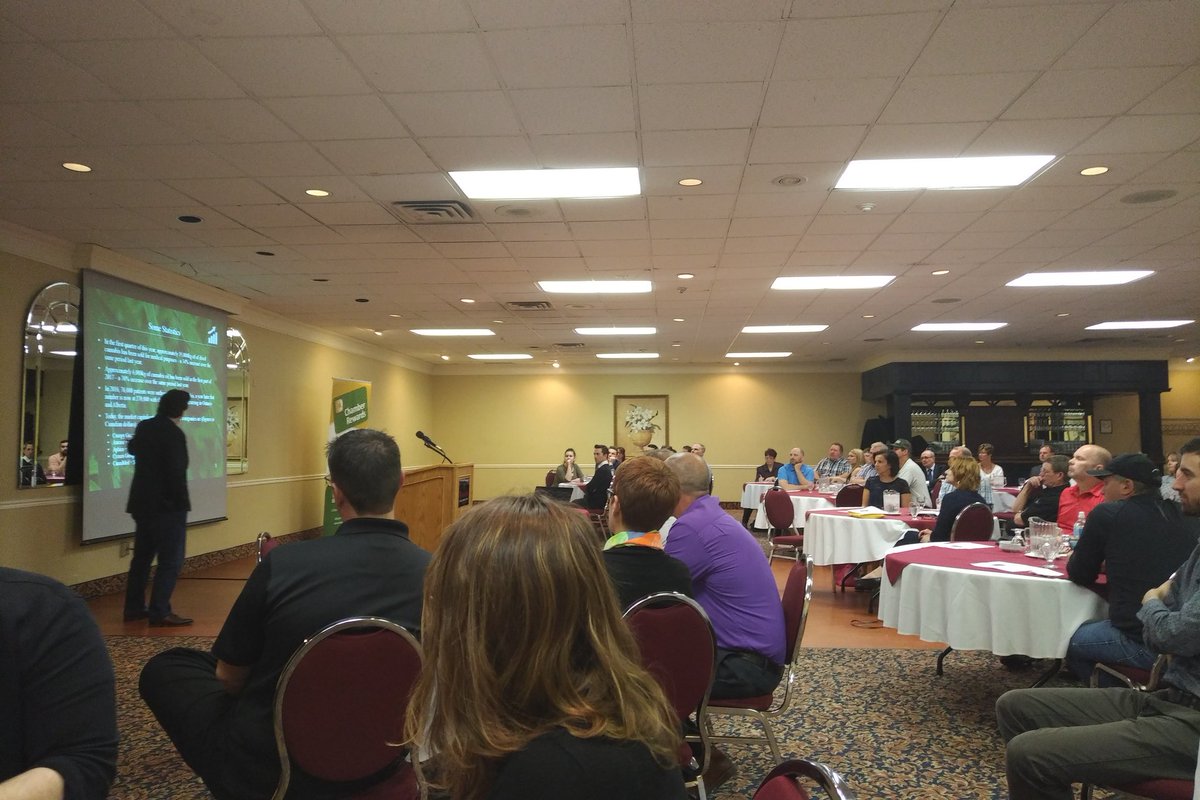 Vrana speaking to the audience at @RamadaCornwall https://t.co/ZTNKRSmRjC