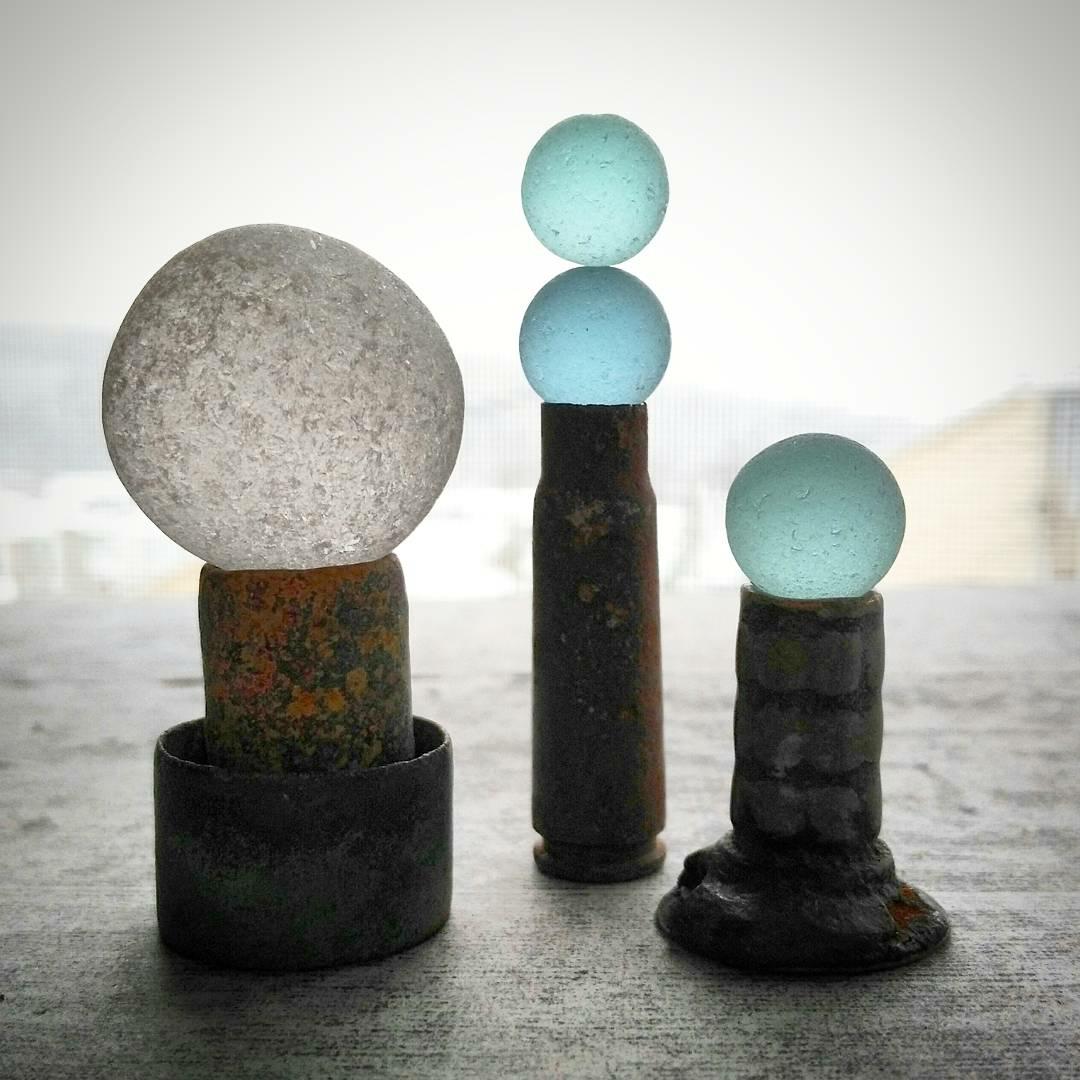 RedIslandPEI's tweet photo. Snowball marb vs regular marbs 💦 #seaglass #pei #newfoundland https://t.co/q7g7tTZIbN