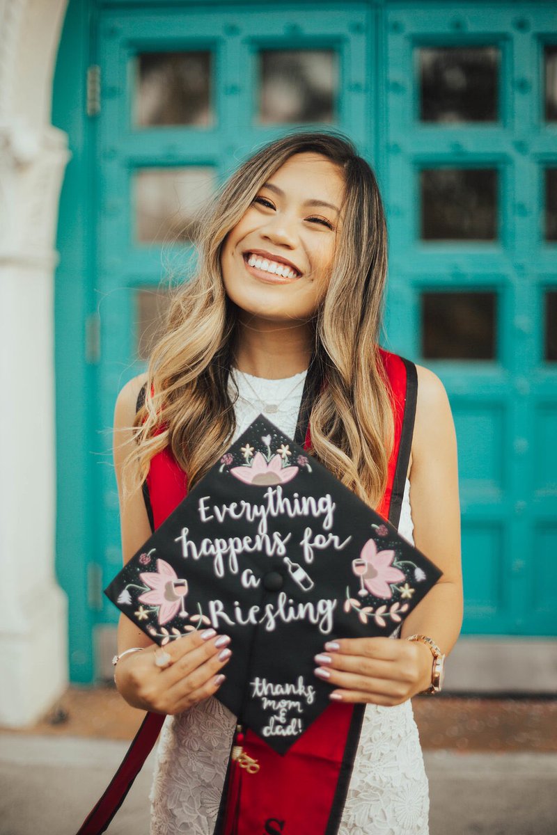 ItsMarisaC's tweet photo. Cheers to the best 4 years of my life. Now off to work @ E. &amp; J. Gallo Winery as a Wine &amp; Spirits Sales Rep! Everything truly happens for a Riesling 😉🤩 #SDSUGrad @SDSU https://t.co/yaNSIOazmP