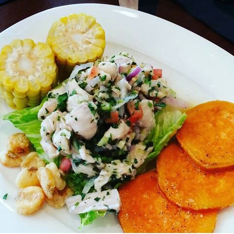 AshleyisFamous's tweet photo. The Peruvian Ceviche at @RumFishGrill proves my lunch > your lunch! #RumFishGrill #EatDrinkShop #RFGChefSchool #hosted https://t.co/JpJ79OIu1N