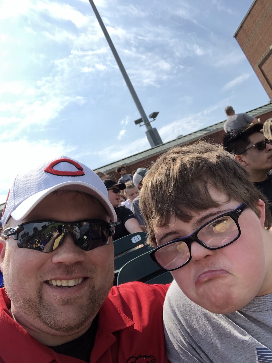 RidleyTim2's tweet image. Fun day at the ballpark with @trdarnell class. #BEOneHS #ProjectUnify