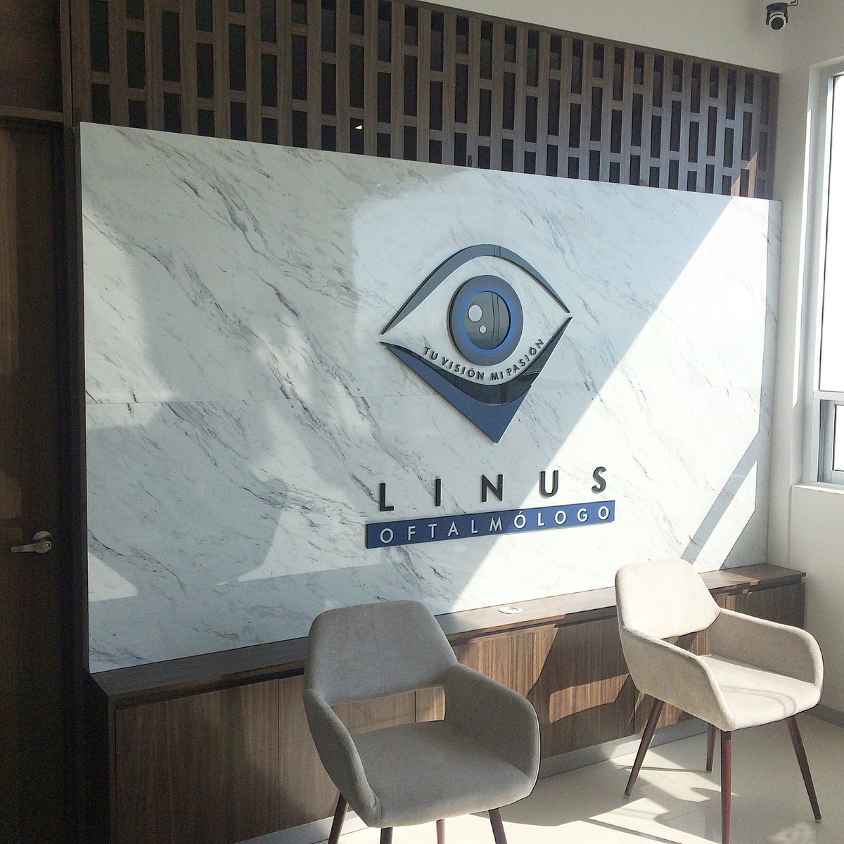 EstudioChipotle's tweet photo. Remodelamos consultorio de oftalmología en Torres Médicas de Angelópolis #Puebla #diseño https://t.co/JDyOEaTgOO