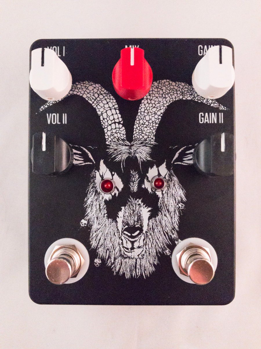 Fuzzrocious Bongripper Parallel Distortion Pedal pre-order will be live at 12:00 CST on Friday, May 11. The newest edition is slightly modified with an additional gate/boost controlled by a secondary footswitch. reverb.com/shop/bongrippe…