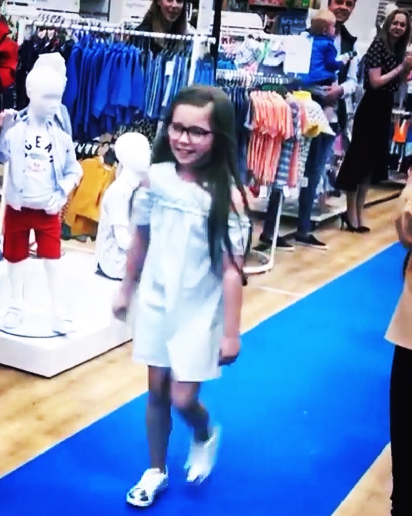 MumsAndTots's tweet photo. Fab day at the #MCSS18 in Mothercare Carrickmines! New store is gorgeous @mothercareirl https://t.co/4AMLYM5kZU