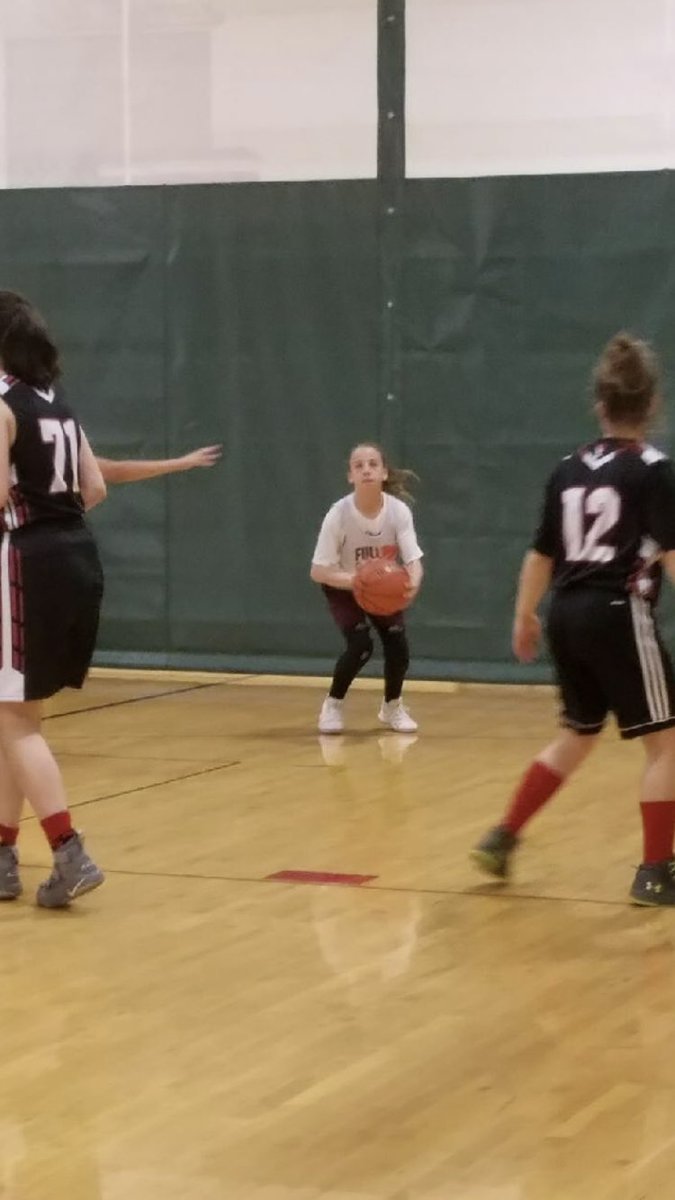 Joey_Cats's tweet photo. My 11 year old niece, Madeline, is going to take the title of best basketball player in the family from me in no-time! Kid can BALL! She can make it rain from 3 point land all day!! #JumperJoe #JumperJoeJr #IfItsUp #ItsIn https://t.co/hbNScLWhcX