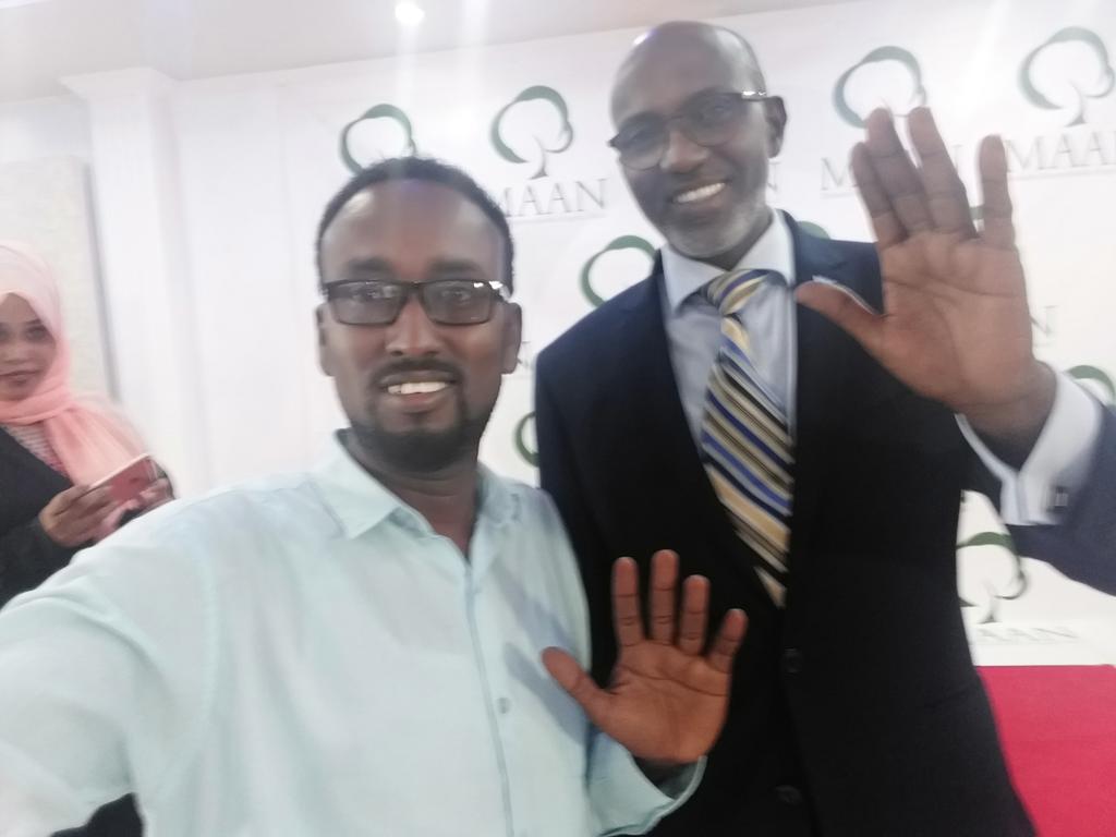 MoBashii's tweet photo. Waxaan ka qeyb galay galabta dood ku Saabsan tayeynta hanaanka waxbarashada dalka kaa uu marti ku ahaa wasiirka waxbarashada Somalia @HonAbdiDahir . Waxaan aad uga mahadcelinaa madasha @MAAN_So
 oo soo Qaban qaabisay kulankaan aadka u qiimaha badnaa.
#TayadaWaxbarashada
#Somalia https://t.co/m8FnAvzOfc