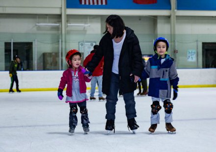 Montgomery Parks On Twitter Go Ice Skating With Mom On Mother S