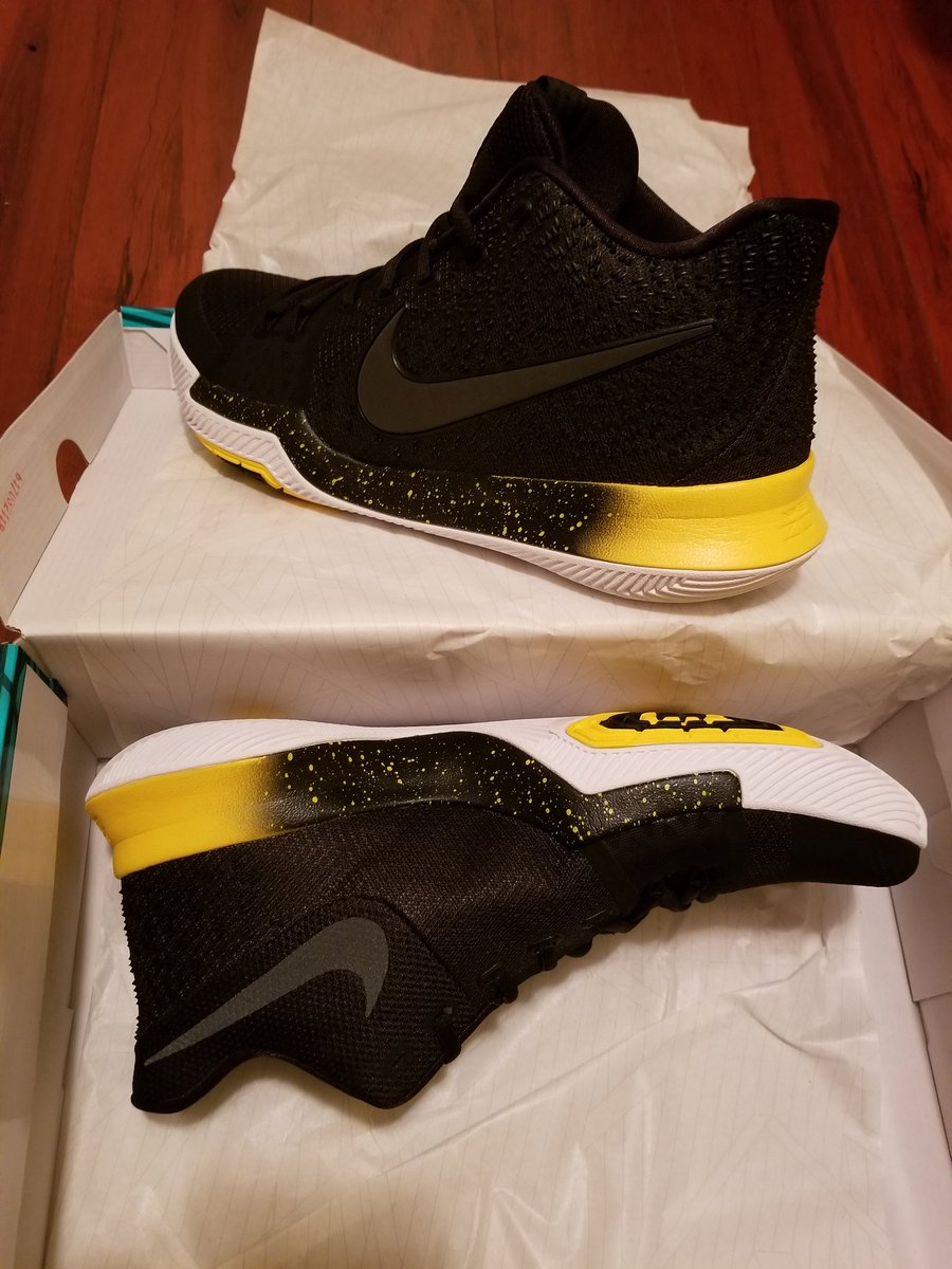 Now we talking! Time to bring these bad boys out. <a href="/tracySprint/">TracysPrintDesigns</a> #PartnerUp #shoefie