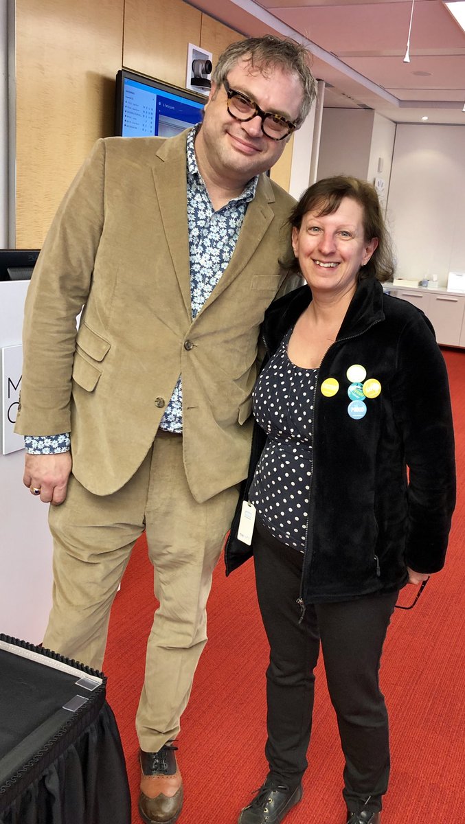 QueenoftheBB's tweet photo. TY @stevenpage for taking time to stop by @mcinnescooper to talk to us about your experiences with mental illness, depression, the music industry, songwriting, touring with the The Barenaked Ladies and so much more. You are truly an amazing Canadian. @MentalHealthNS #GetLoud https://t.co/1FSaDVK3lp