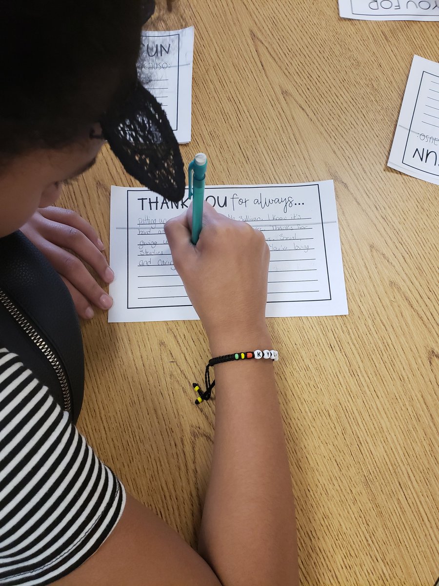 MrsGordonH's tweet photo. Writing letters for teacher appreciation!! #postMCAS #creatingsmiles @tpssuper @parker_middle @carolynblennau https://t.co/HEWsEfOcRe