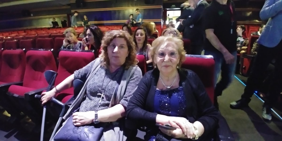 EMdeMallorca's tweet photo. Ya estamos listos para el estreno del documental de #EsperanzasMultiples!!! #TheWorldVsMS @SanofiGenzyme https://t.co/HCY6jtcztq