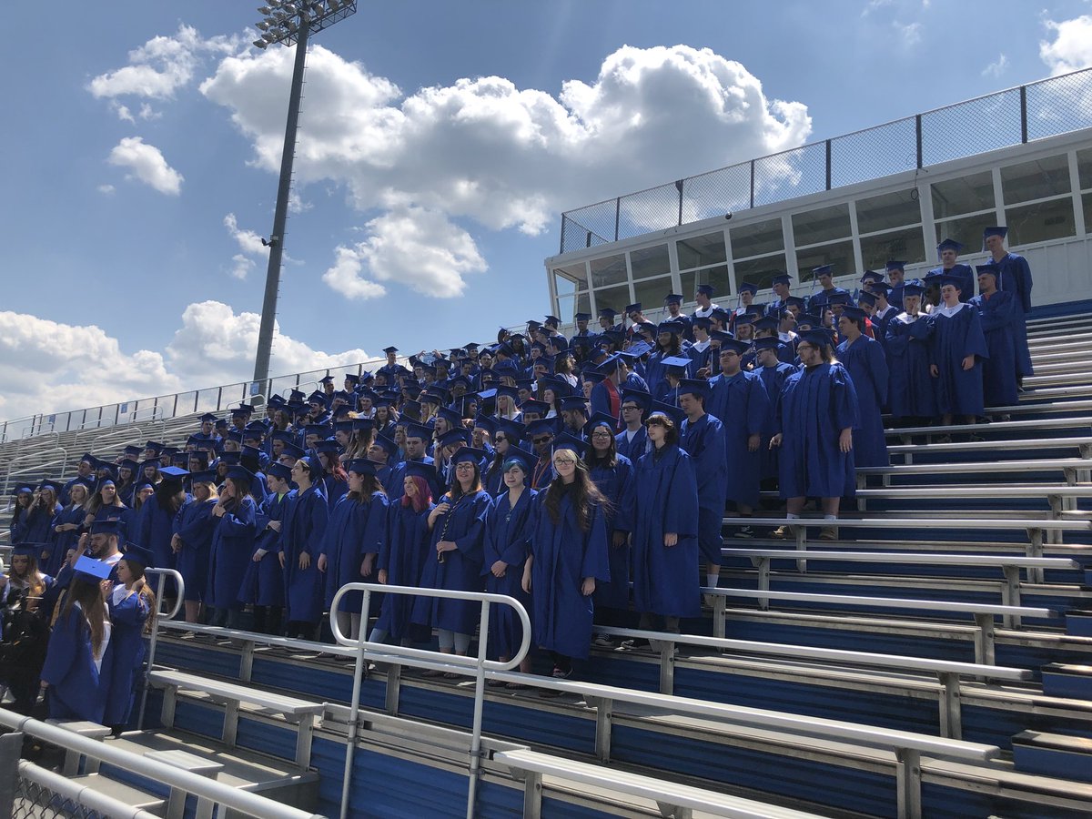 SGClassOf18's tweet photo. Graduation photo in Papermaker’s Stadium!!! Only a few more days! https://t.co/NnxvtCuZBj