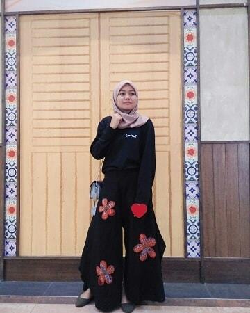 jazaloshoppe's tweet photo. #LimitedTee - https://t.co/5XudynK5v1
#JAZALORepost from @fatinzulkifley_
xxx
#JAZALOER @fatinzulkifley_ is donning the #LimitedLogoMini by @Limited_Tee. #ootd
WhatsApp:
https://t.co/IihgFMl6nS
+60327734058
Messenger:
https://t.co/I6yF9T2E21
Online… https://t.co/54Bi9zbqSB https://t.co/JtX70N4H2y