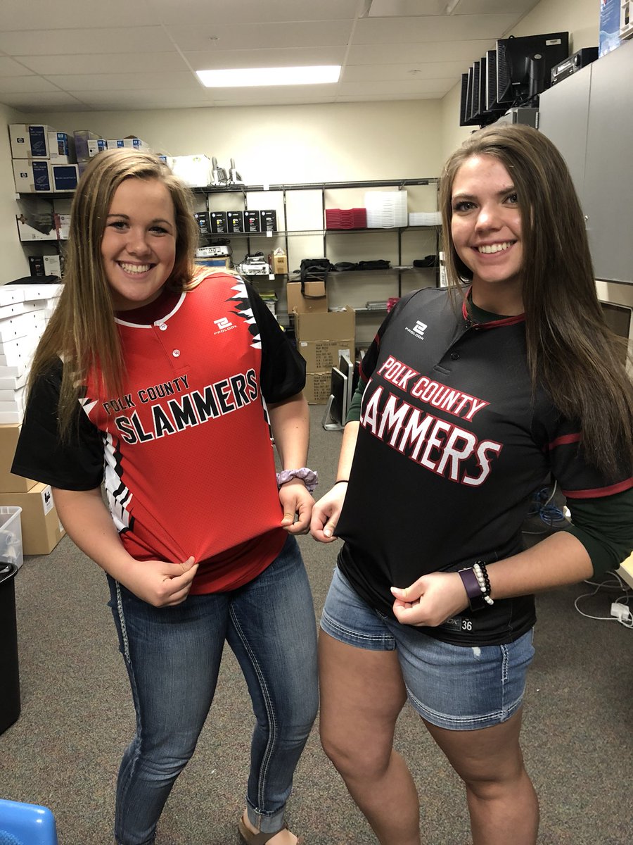 New uniforms are in!  <a href="/faither101_/">Faith Fellows</a>  <a href="/meloleitz/">Melanie Leitz</a> <a href="/_averyhanson/">Avery Hanson</a> <a href="/CrossCounty1/">Cross County</a>