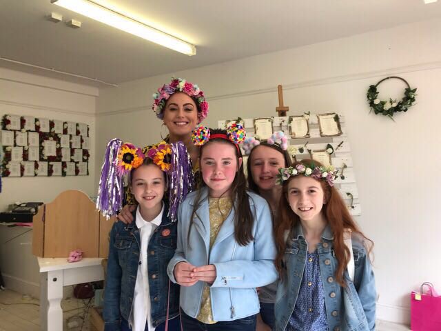 A few girls from Mrs Adlard’s class visited their business mentor (and past pupil!), Aoife Doherty at Sass &amp; Halo. Aoife is helping with their Business Beginnings Project in collaboration with Young Enterprise. <a href="/sassandhalo/">Sass & Halo</a> <a href="/youngenterprise/">Young Enterprise</a>