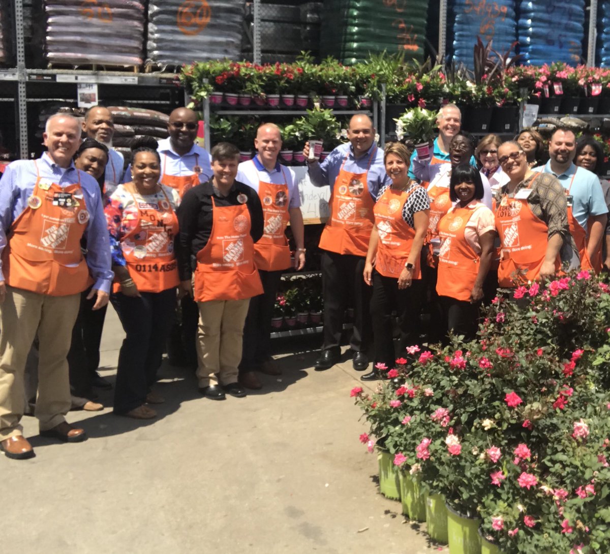 Everyone loves Rio in Morrow 114
@ChrisBergHD <a href="/HectorAPadilla/">Hector Padilla</a> <a href="/RetailGardenMg/">Retail Garden Mngmt</a> <a href="/RioDipladenia/">Fernlea Flowers</a> <a href="/daniel_opene1/">Daniel Opene</a> <a href="/DanStuppiello/">Dan Stuppiello</a> <a href="/JohnTuten2/">John Tuten</a> <a href="/Mike_Mahler/">Mike Mahler</a>