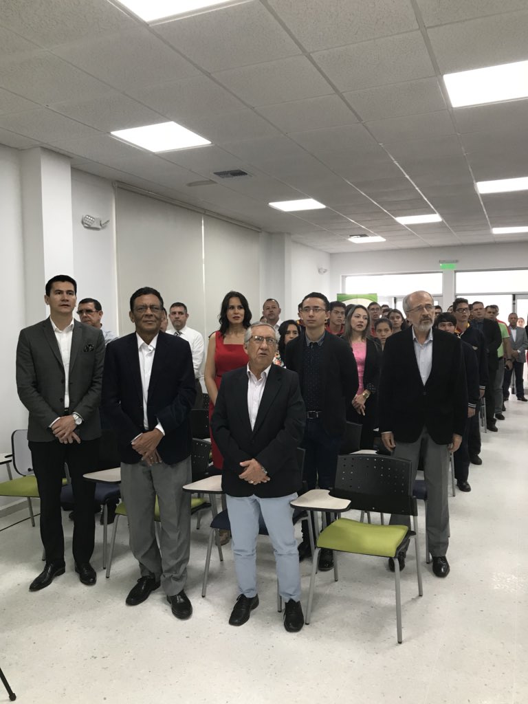 jaimechavezsuar's tweet photo. @FComultrasan invierte en educación con apoyo al Gimnasio Superior cerca de $3.400 millones refuerzo estructura sismo-resistente   Todo el edificio y nuevas aulas pre-escolar.@fecolfin https://t.co/SIJ0U4A0Fd