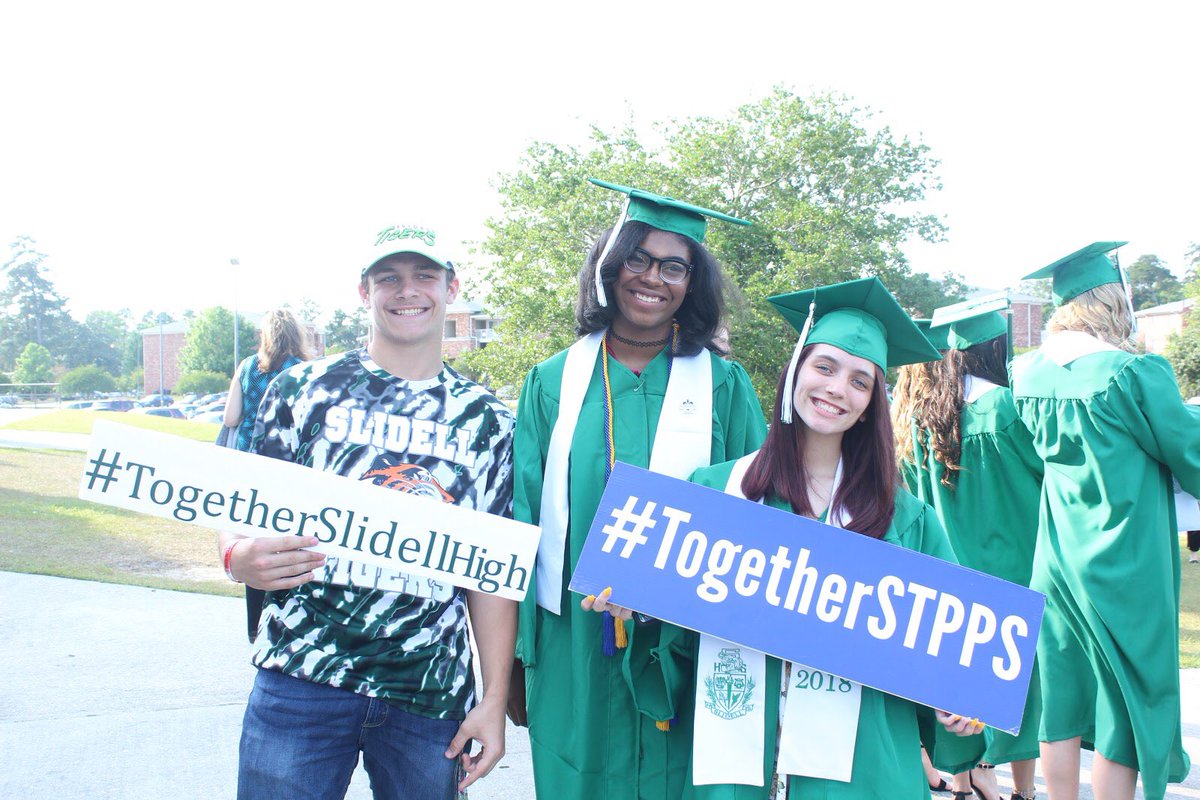 SagaStaffSHS's tweet photo. Slidell Saga Staff sends a warm congratulations to the recently graduated class of 2018 #togetherstpps https://t.co/Hd8qze5ryS