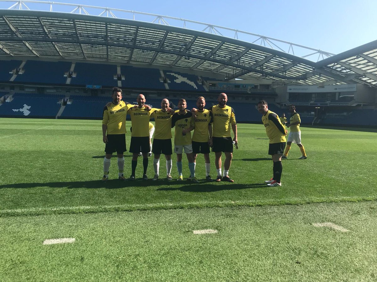 BrettandBeer's tweet photo. Great morning kick around yesterday at the Amex. Cheers boys ⚽️ 🍻 #BHAFC #BisonFC https://t.co/O8L1oOPyDt