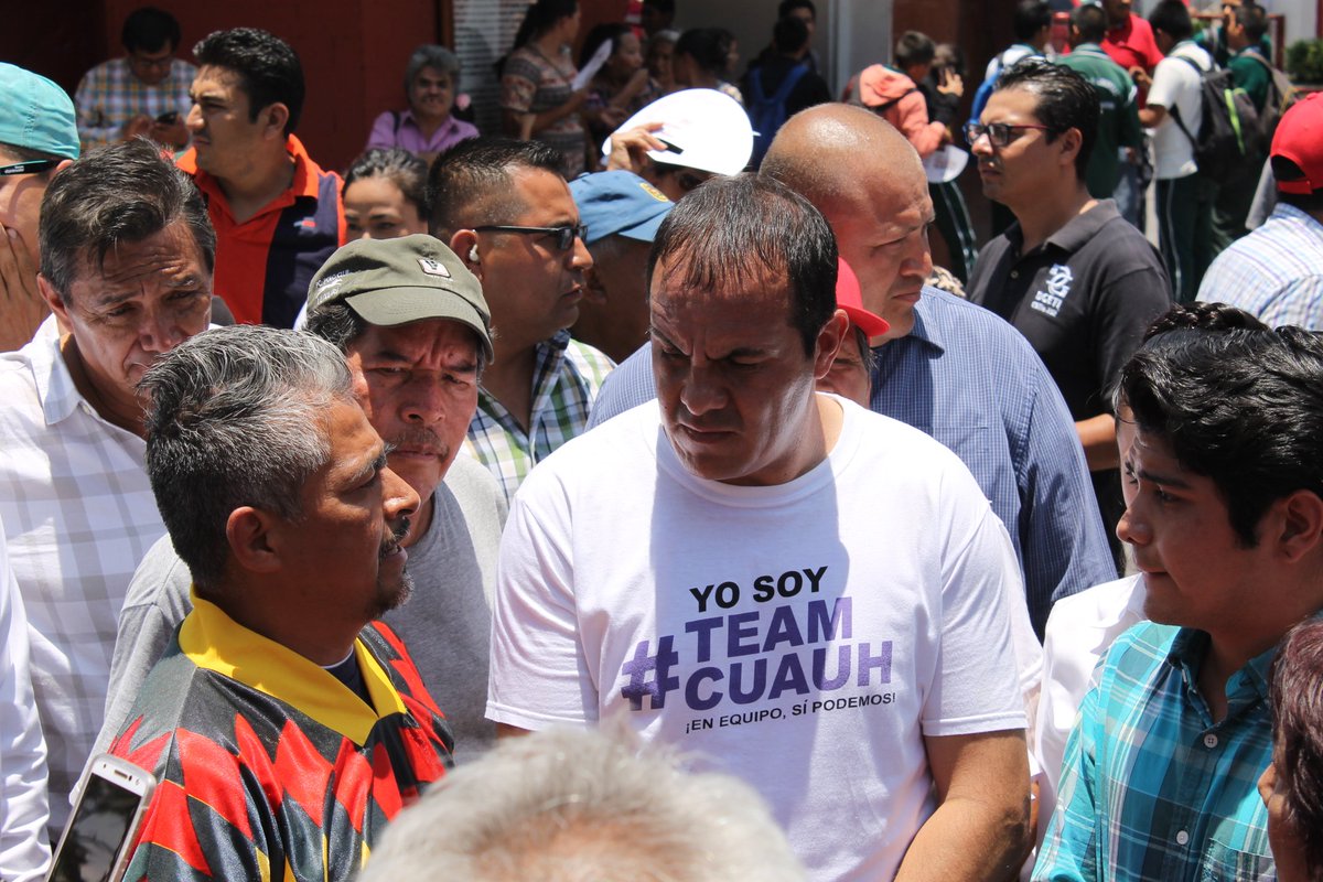 PesSolidarioMor's tweet photo. Nos encontramos en el Mercado d Cd Ayala, Morelos.
Gracias por el recibimiento a nuestro candidato Cuauhtémoc Blanco https://t.co/zR3WNGL97m