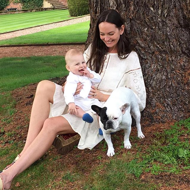 leonmaxofficial's tweet photo. #Repost from @yana__max - Happy outdoor outtakes for @hellomaguk. #leonmaxcollection #familytime #moments #mothersdayeveryday #leonmax #maxstudio Shop the dress: https://t.co/sIZ3esWpnf https://t.co/i6C1NbxYvR