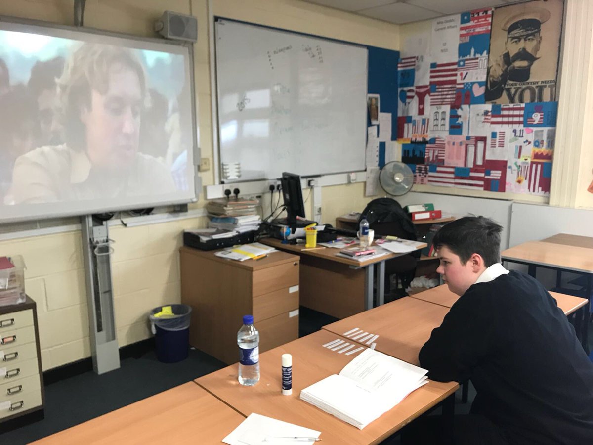mhs_asn's tweet photo. Learning about India in S2 geography - watching toughest place to be a taxi driver and doing some sorting activities. π #socialsubjects #S2 #faceofconcentration @MonifiethHigh https://t.co/mS4JR6QUBt