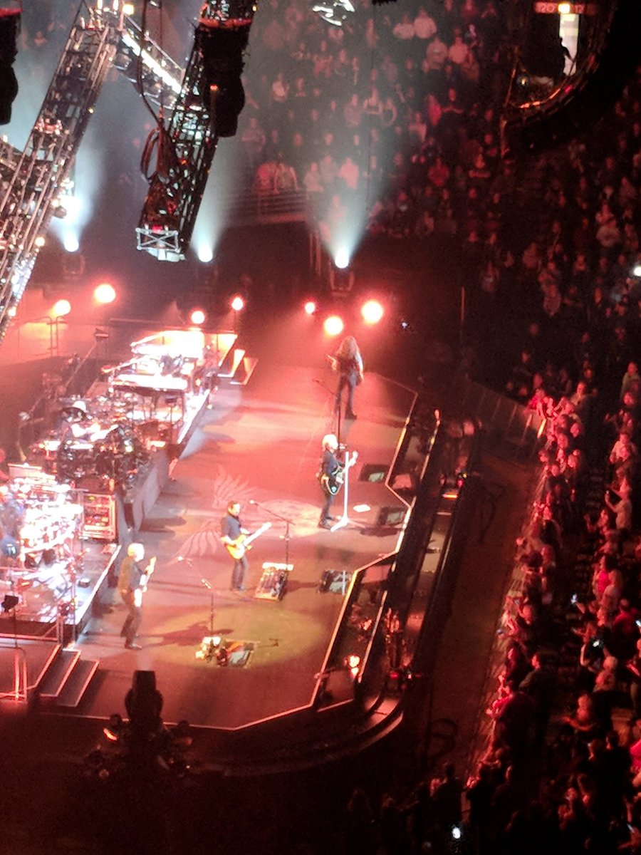 Chantel_benoit's tweet photo. #THINFStour @dbdavidbryan @jonbonjovi @TheMattBongiovi @BonJovi this tour has been a dream come true, literally! My daughter experienced her #1 concert @NationwideArena rockin with me and #2 meeting you and seeing you again @UnitedCenter, cuz, one time is never enough! 😍😍😍 💜 https://t.co/Lrs0V4mfsJ