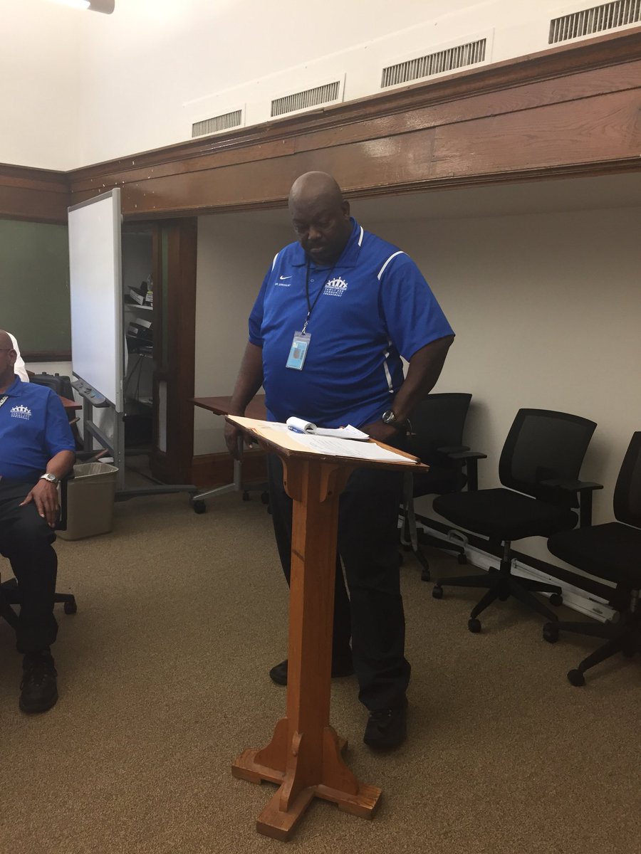 RPS_CCSS's tweet image. In an effort to increase our effectiveness, we have set up an open forum between our School Social Workers and some of our Attendance Officers. The rest of our officers will participate tomorrow. @RPS_Schools