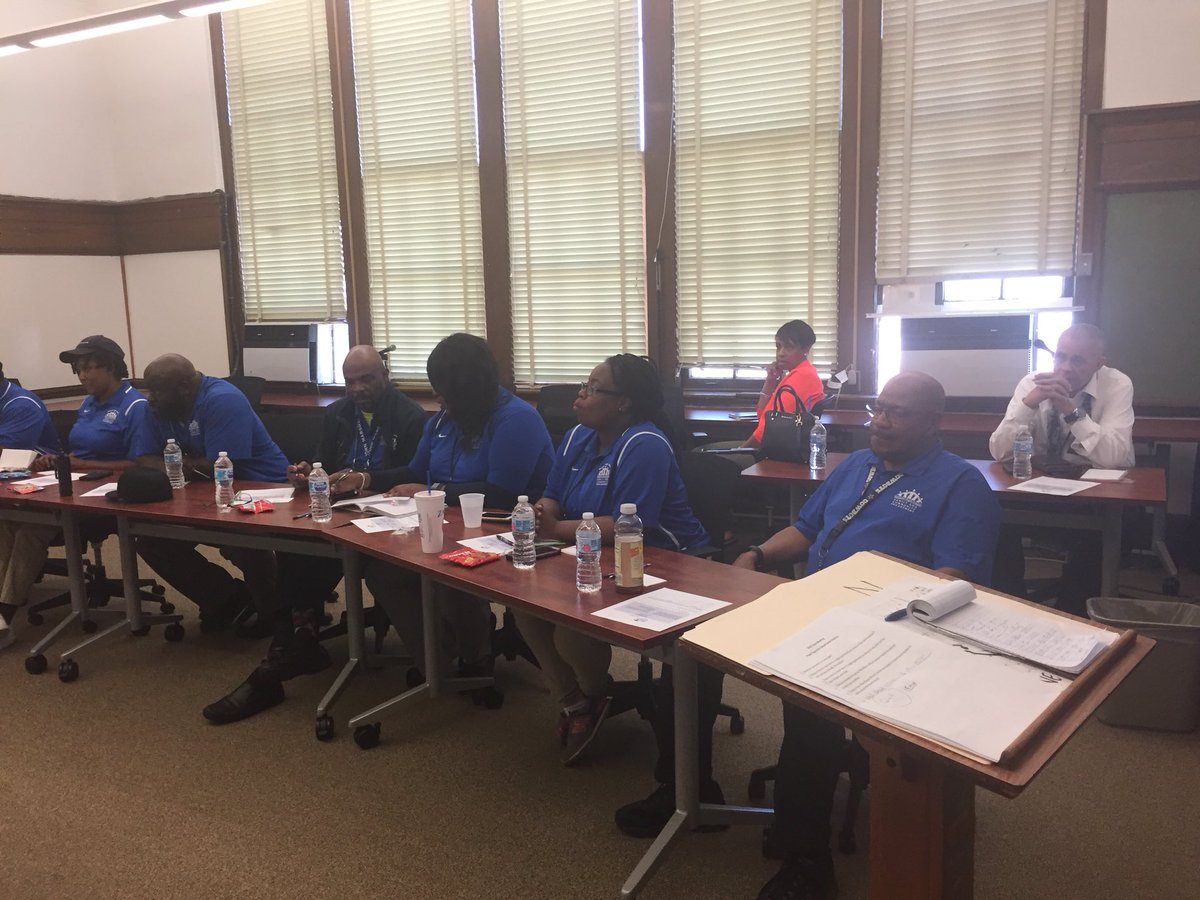 RPS_CCSS's tweet image. In an effort to increase our effectiveness, we have set up an open forum between our School Social Workers and some of our Attendance Officers. The rest of our officers will participate tomorrow. @RPS_Schools