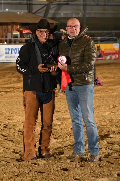lrhareining's tweet photo. #Champion #PrimeTimeOpen #PrimaTappa #LRHA ASD 2018 PAPPAGALLO ARTURO sul suo SNAPTONITE con score 68,5 https://t.co/c7ZauGeQRm