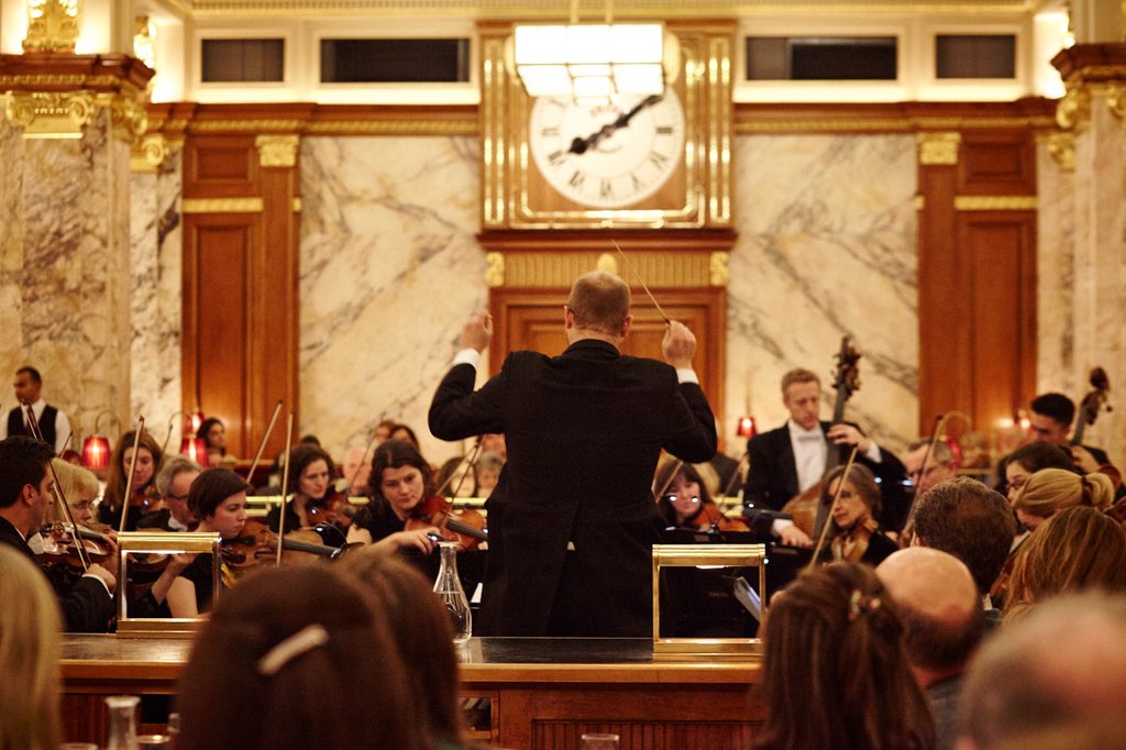 #Win two tickets to our Philharmonia Orchestra #BrasserieTakeover this Sunday. Tickets include an exclusive  three-course meal, a welcome glass of champagne, wine and coffee. 

Simply #follow and #retweet 

Further T&amp;Cs: business.facebook.com/notes/brasseri…