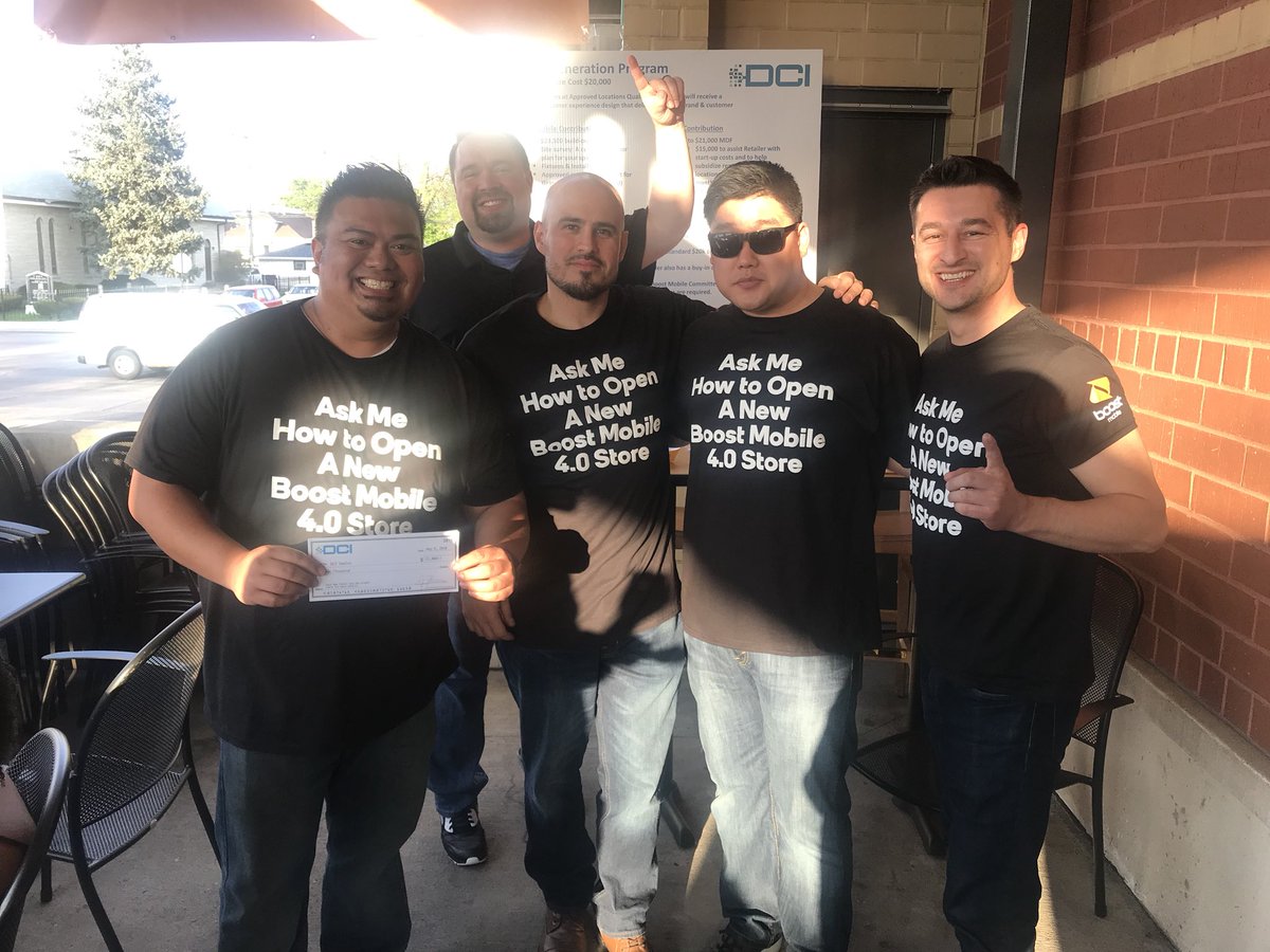 DCIcares's tweet photo. DCI roundtable “Ask Me How to Open New Boost Mobile 4.0 stores” @Dk1team1dream @JayMiglionico @GoJoeDubbsSPG @Eric_K_Wong @PedersonSprint #Boost #Growth #DCIcares #askmehow #4.0 https://t.co/YCI23Y4RXr
