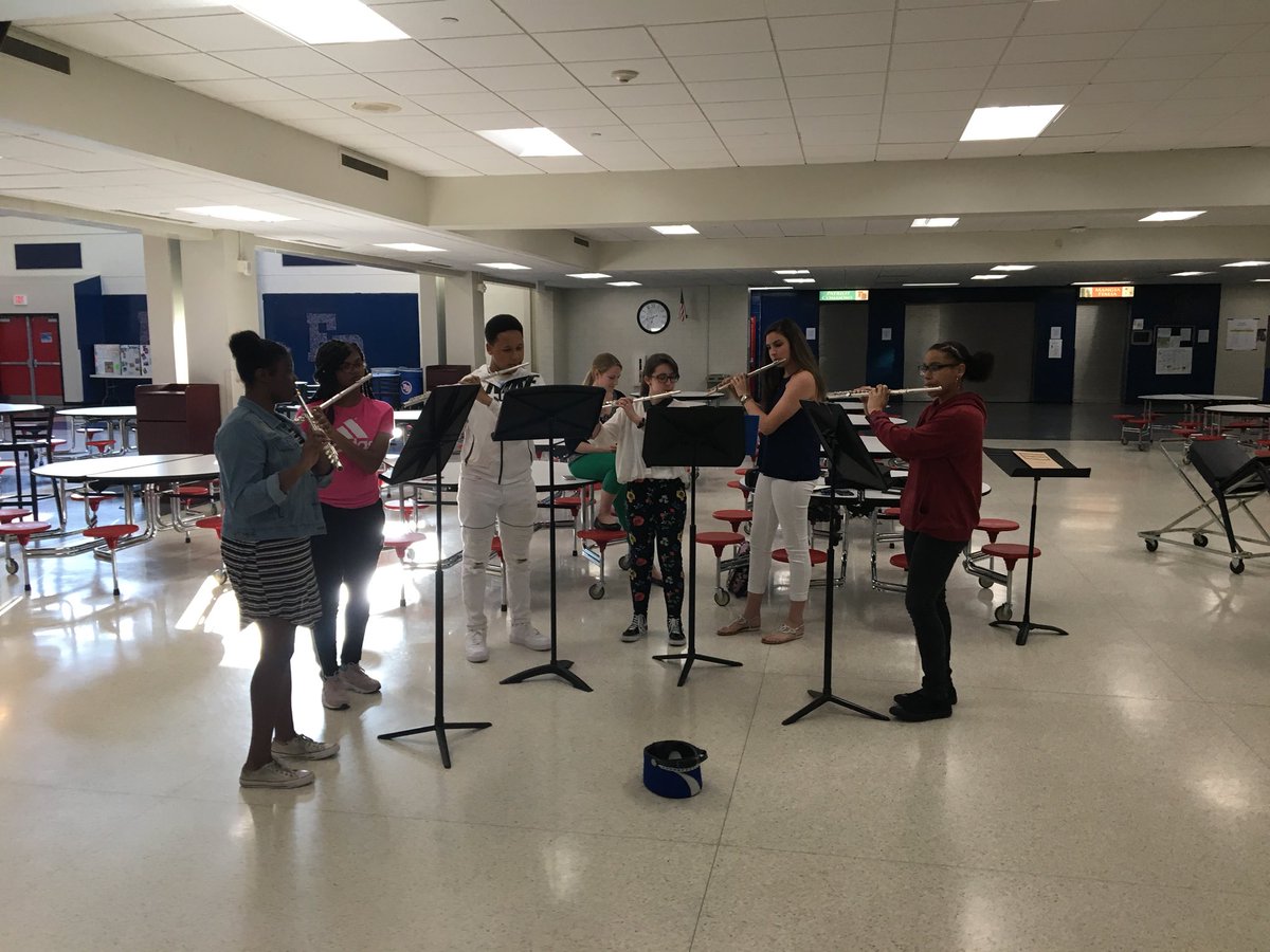 DrHarrisonElCid's tweet photo. For the Love of Music Band Dinner Showcase tonight @FDPatriot https://t.co/cK3ZQe2f9r