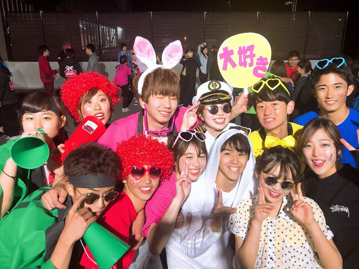 odorits's tweet photo. 13.14代目の初イベント‼️
りっつ的運動会❤️💙💛💚💗♡
みんなすっごくキラキラ笑顔でどのチームも盛り上がっていて最高でした✨
優勝は青チーム💙🏅🏆
おめでとう㊗️🎊🎉
イベ班もお疲れ様❤️
新入生まだまだ大大大募集中‼️
是非体験だけでも来てください😍
#おどりっつ https://t.co/SxxRzLHxy4