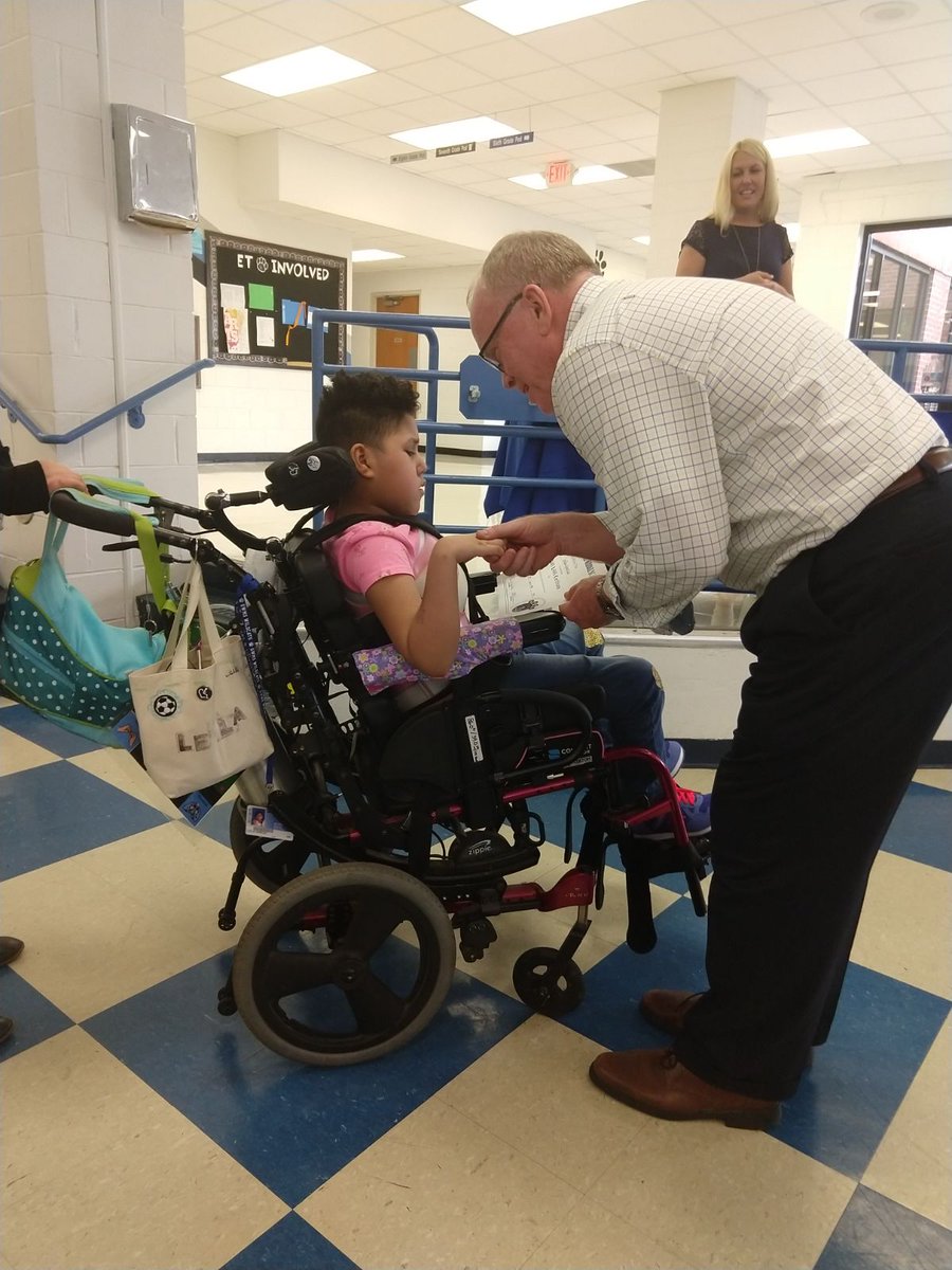 So proud of one of our wildcat pride award winners! #gwms #weare44