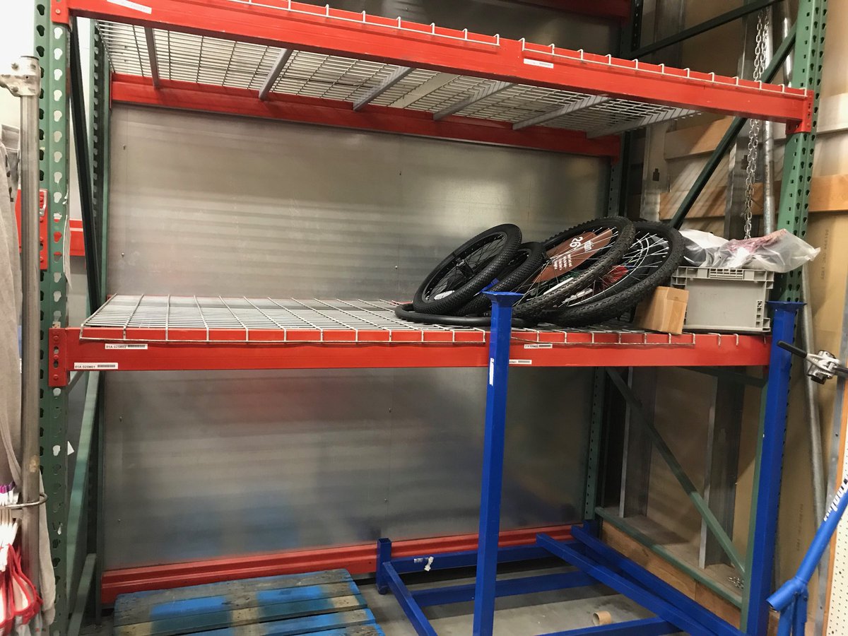 @ContrucciJoe <a href="/rickd0055/">Rick Dengelegi</a> No one can ride a box!! 1878, 1214 and 1789 got no bikes to build!! Ready to sell it all! #CoolKidsClub #BuildThemAsTheyCome  <a href="/thenewcrc/">Carla Clark</a> <a href="/jaime_jones16/">Jaimejones</a> <a href="/angieh717/">Angie Hayes</a>