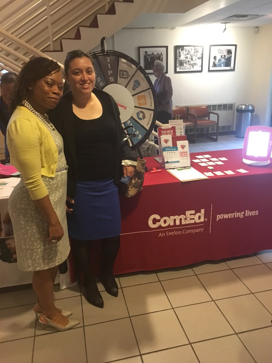 TweetFTStreet's tweet image. We're @DuSableMuseum celebrating with @WVON1690! The guest of honor tonight is @JeniferLewis, COSTAR OF THE HIT @ABCNetwork SITCOM BLACK-ISH!!! Stop by @ComEd table if you're here to @StopBySayHi #ComEducateYourself #TweetFromTheStreet