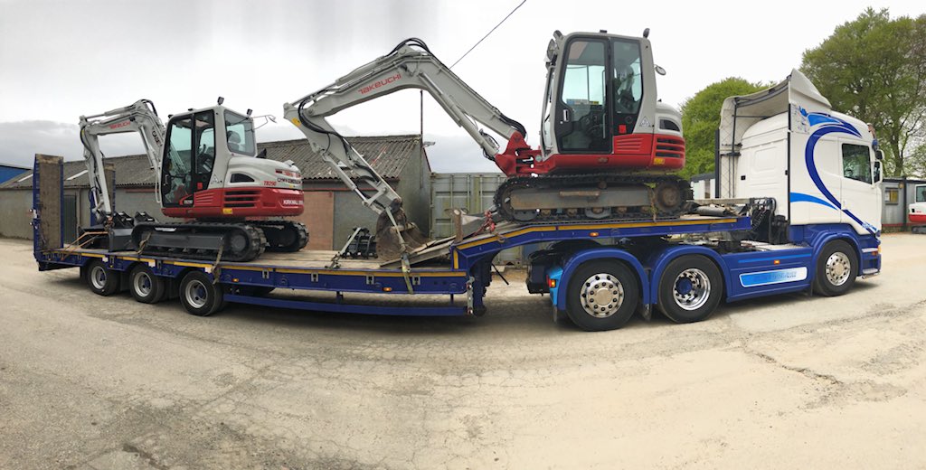 JmsEquipment's tweet photo. All loaded for the boat tomorrow!! Next stop Orkney! 2 x Takeuchi TB290βs heading across the water! @Takeuchiuk @HillEngineering @Rhinoxbuckets #Takeuchi #RhinoxBuckets #HillTefra #ShapingScotland #japaneseforreliability π΄σ §σ ’σ ³σ £σ ΄σ Ώπ―π΅ https://t.co/gWK4UfJmYI