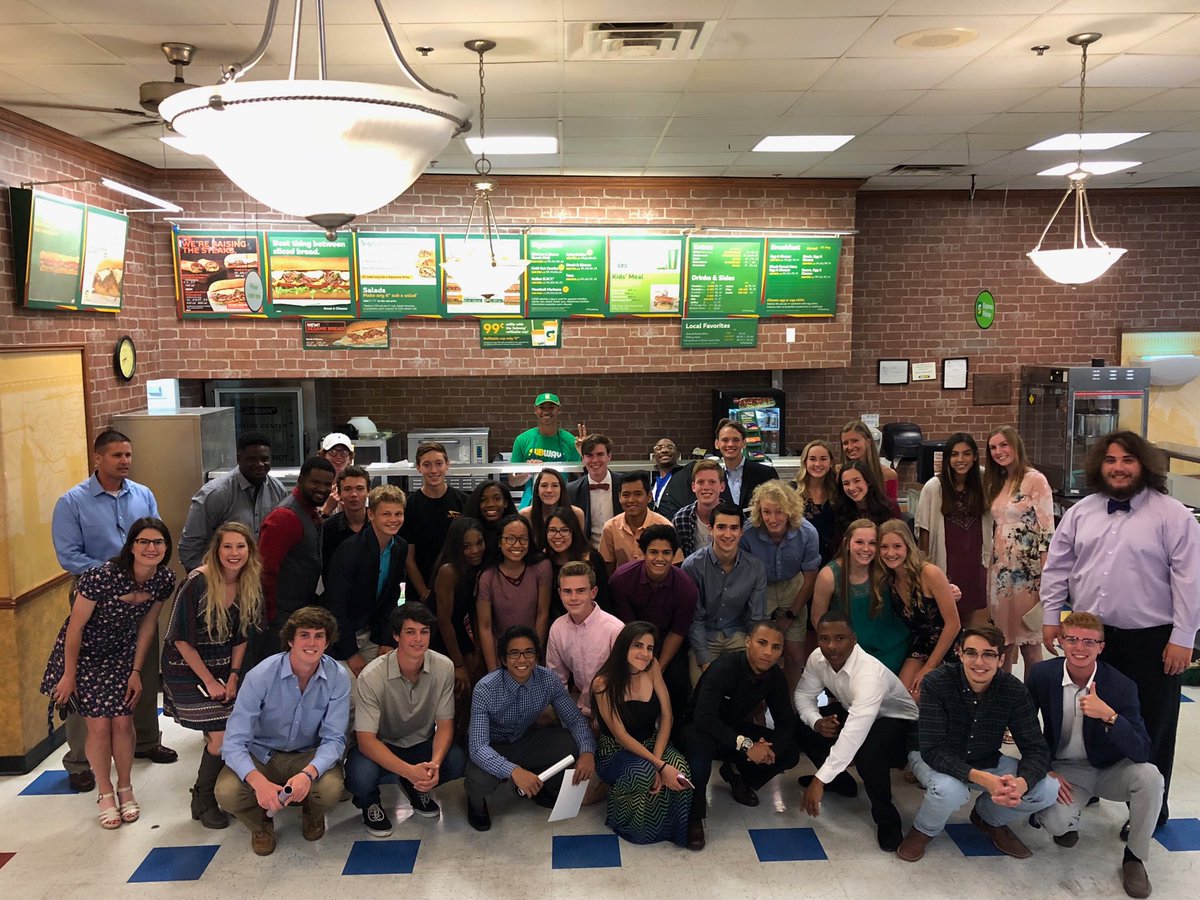 NunleyEPS's tweet photo. The definition of Team. The young man in the Subway uniform was unable to attend the sports banquet for his award. His job supports his family. So his “ team family” went to  him... that’s called High School Athletics. 🏆🏆🏆🙌🙌🙌 https://t.co/4PNVHwJSdq