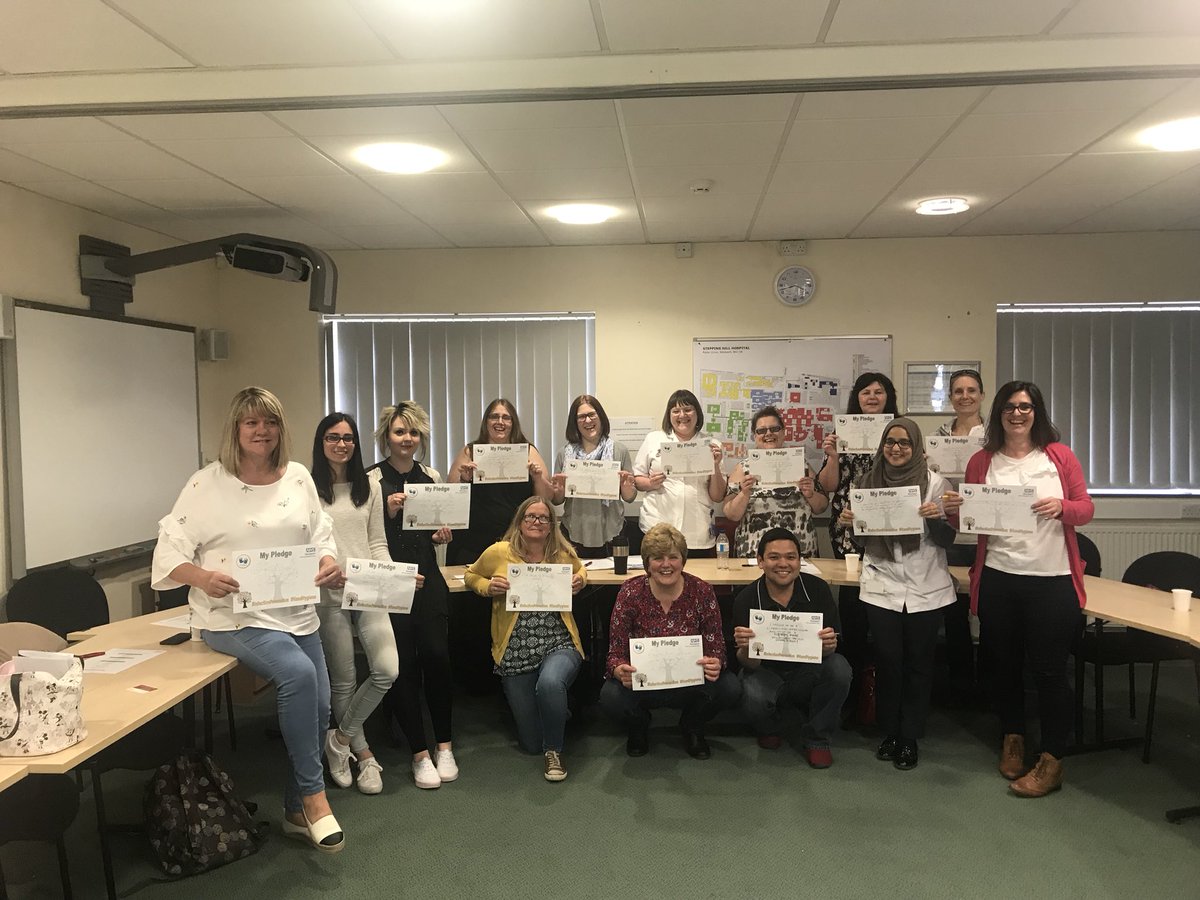 The new PIPs making their pledges for IP week!! <a href="/IP_StockportNHS/">IP Stockport NHS</a>