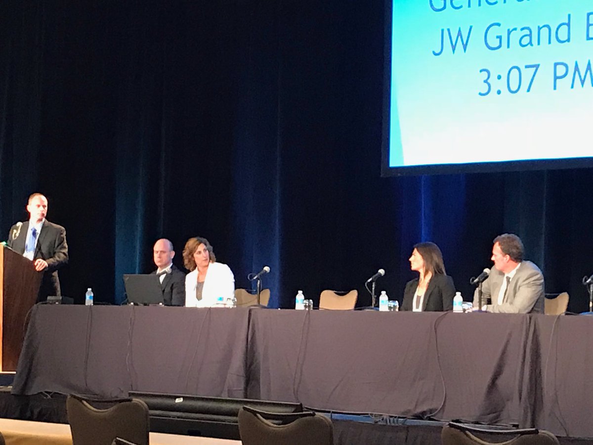Leo Donnan reports lower complication rate for screw vs pin fixation of lateral condyle fx, but 100% return to OR for hardware removal, with A McIntosh and E Edmonds moderating.  <a href="/POSNA_org/">POSNA</a> @TxScottishRite <a href="/radychildrens/">Rady Children's Hospital-San Diego</a>