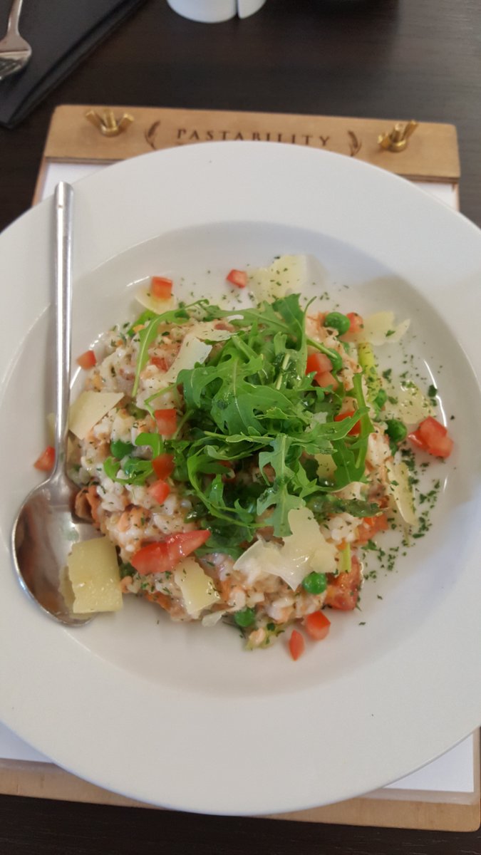 pastabilitynott's tweet photo. Pastability's salmon, asparragus and prosciutto Risotto of the week. π½π½
.
.
#pastability #pastabilitynewark #pastabilitynotts #risotto #freshfood #foodie #foodstagram #instafood #homemade #eat #italianfood #nottingham https://t.co/aPgYfaCuM0